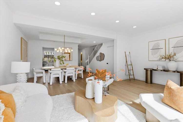 812 Ram Ln, Foster City, CA 94404