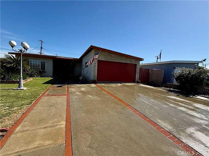 536 Sandsprings, La Puente, CA 91746