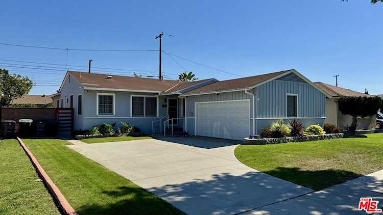 12924 Cimarron Ave, Gardena, CA 90249