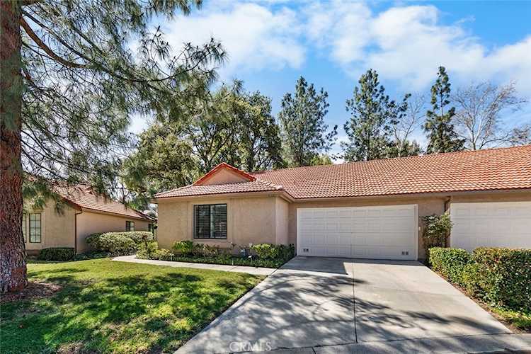 26323 Rainbow Glen, Newhall, CA 91321
