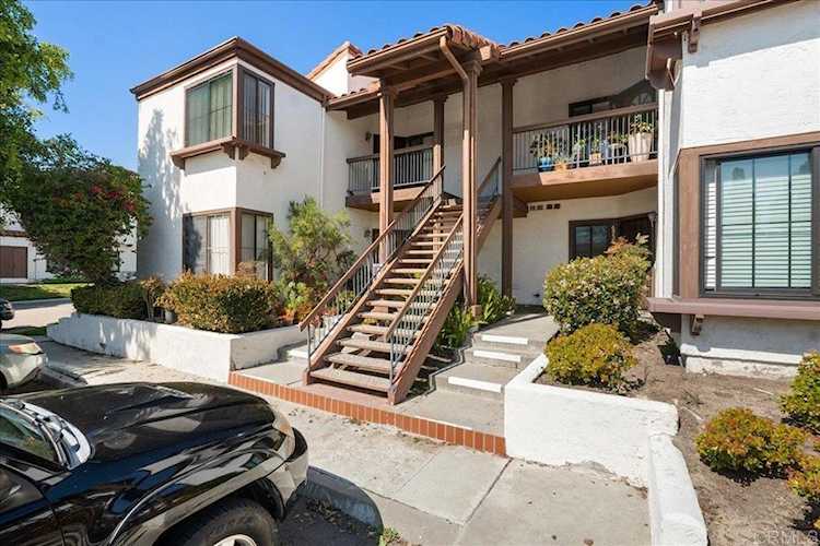 6956 Sandpiper Place, Carlsbad, CA 92009