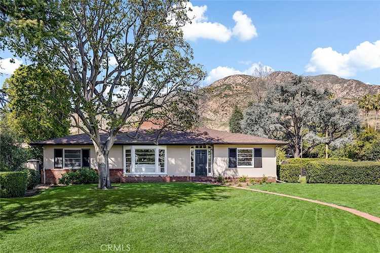 1875 Braeburn Rd, Altadena, CA 91001