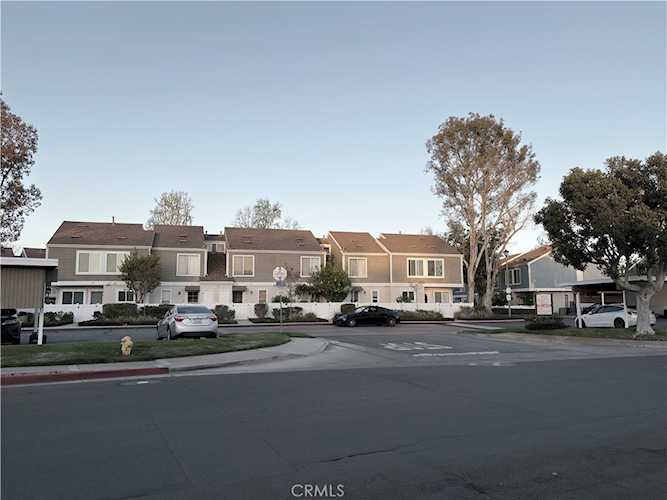 50 Allenwood, Aliso Viejo, CA 92656