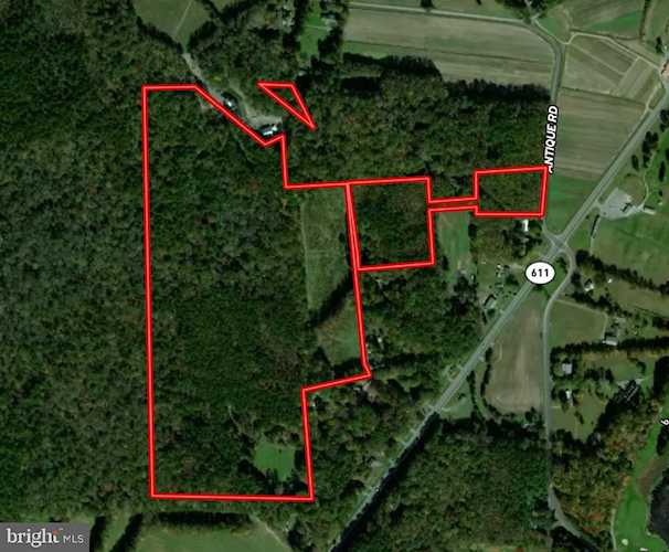  Real Estate for Sale - 8913 Stephen Decatur Hwy in Berlin Photo 1