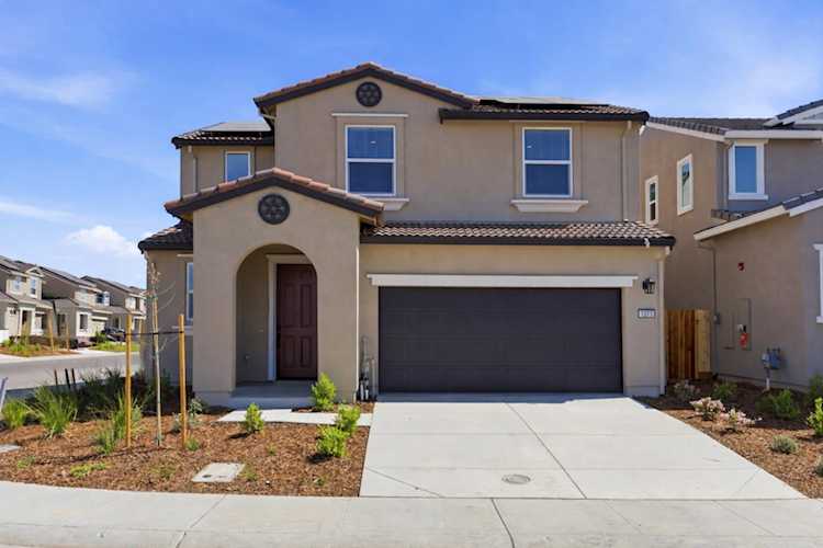 1203 Leonhardt Loop, Lincoln, CA 95648
