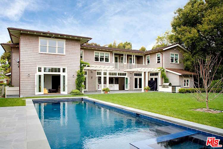 520 Spoleto Dr, Pacific Palisades, CA 90272