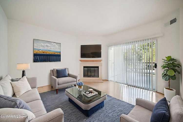 668 Oak Run Trl #103, Oak Park, CA 91377