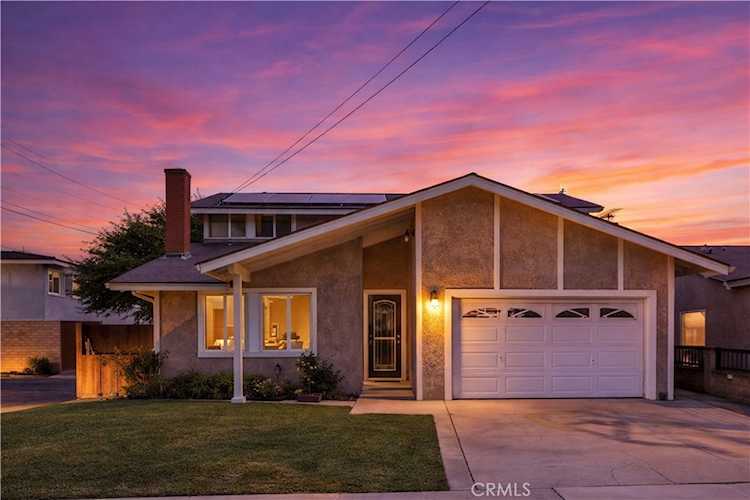 25006 Eshelman, Lomita, CA 90717