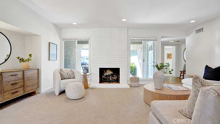 5011 Cambridge, Westminster, CA 92683