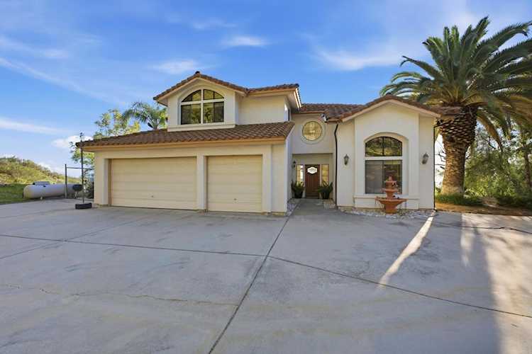 17345 Iron Mountain Dr, Poway, CA 92064