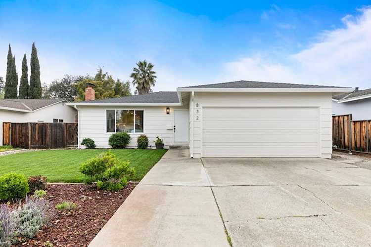 832 Mary Ct, Campbell, CA 95008