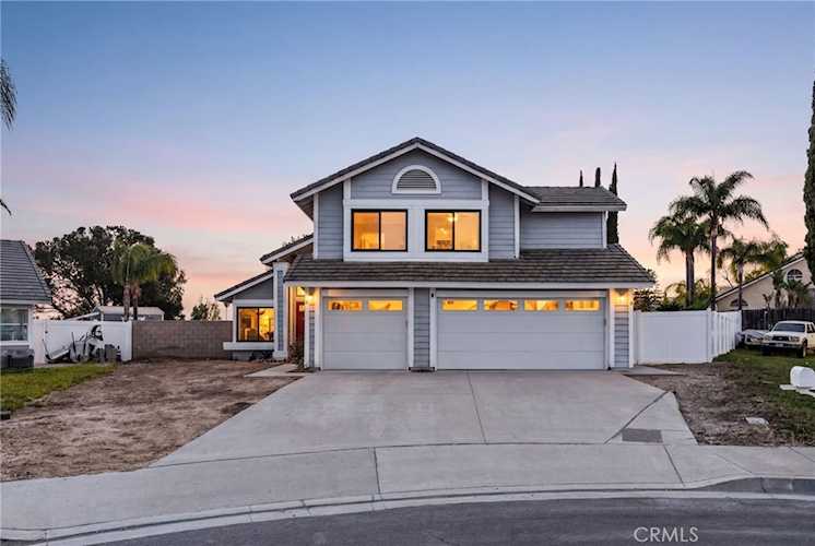 29042 Mango Ct, Lake Elsinore, CA 92530