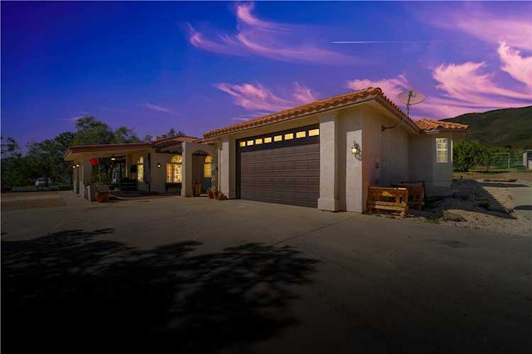 5731 Braeloch St, Acton, CA 93510