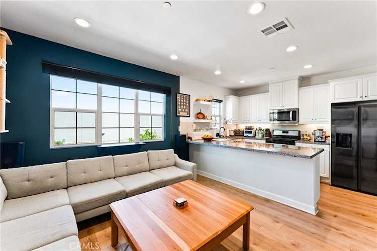 437 Lucent, Stanton, CA 90680