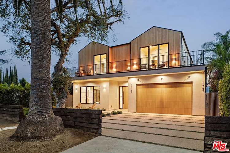 11746 La Maida St, Valley Village, CA 91607