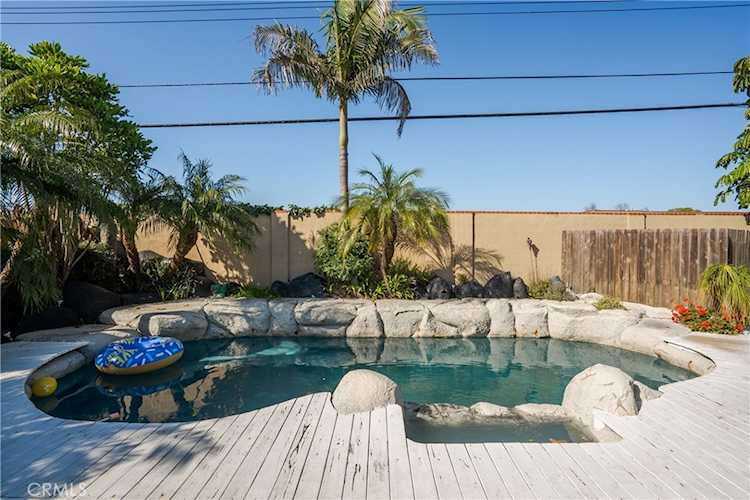 4811 Myra, Cypress, CA 90630