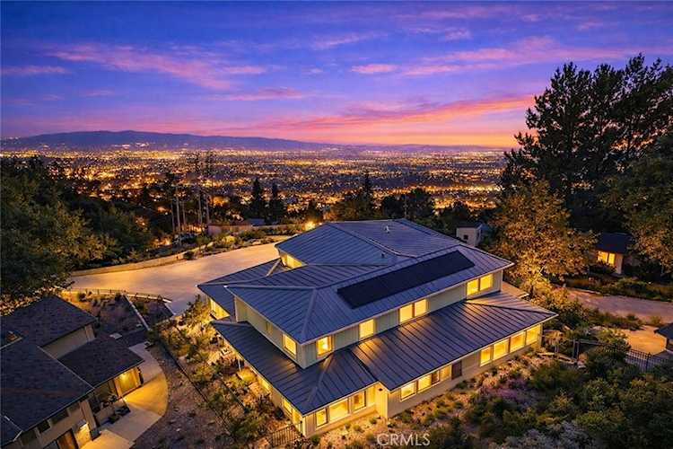 608 Baldwin Court, Sierra Madre, CA 91024