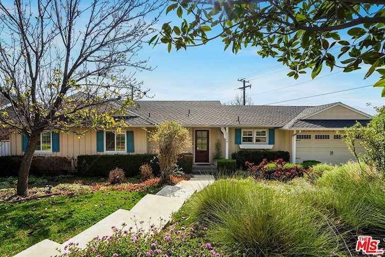 2758 El Caminito, La Crescenta, CA 91214