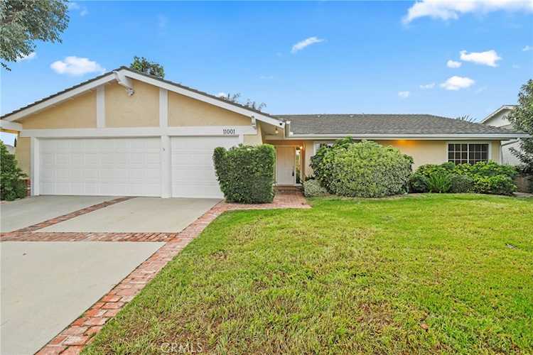 11001 Limerick Ave, Chatsworth, CA 91311