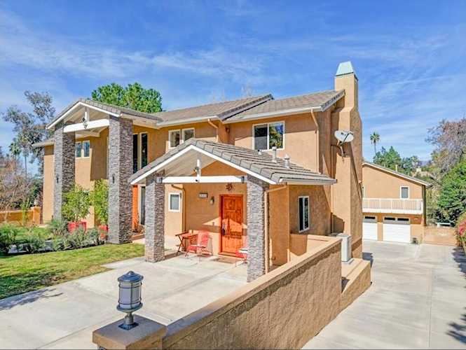 1377 Knoll Rd, Redlands, CA 92373