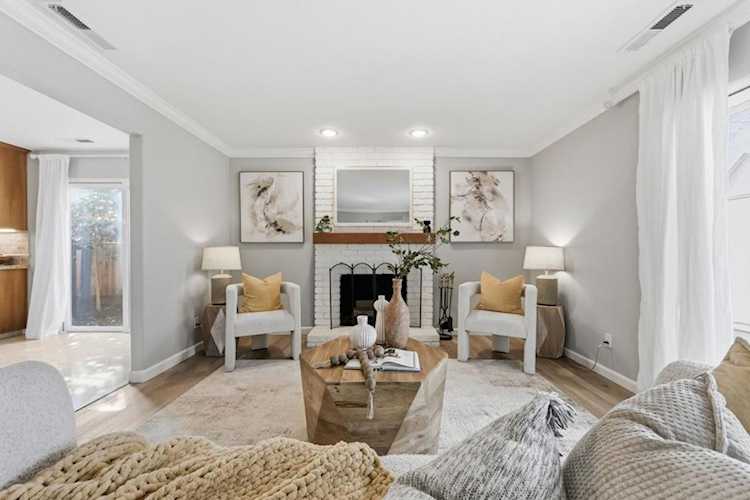 61 N Leigh Ave, Campbell, CA 95008