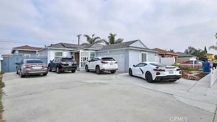 9141 Jennrich, Westminster, CA 92683