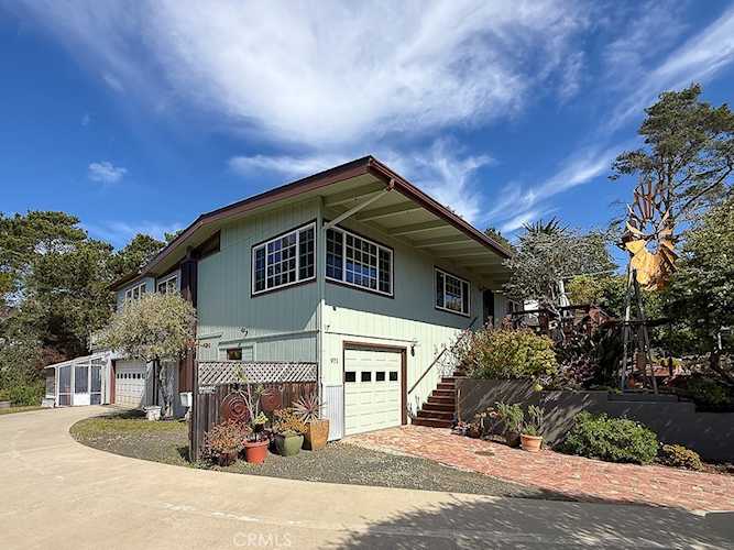 971 Hartford St, Cambria, CA 93428