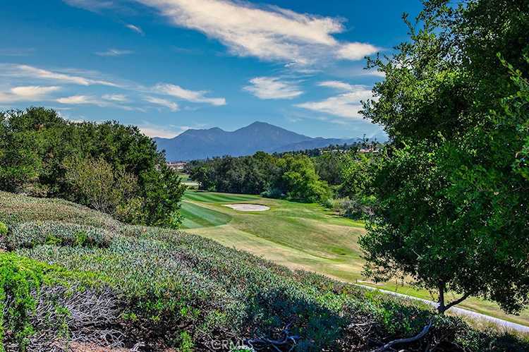 12 Dornoch Way, Coto De Caza, CA 92679