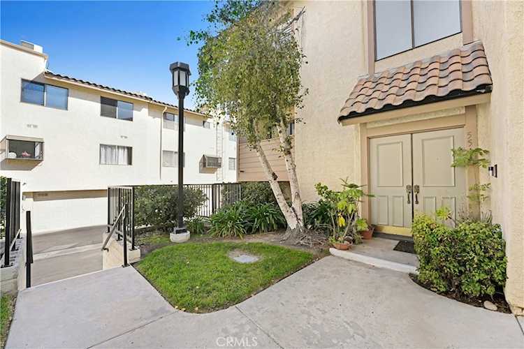 5514 Las Virgenes, Calabasas, CA 91302