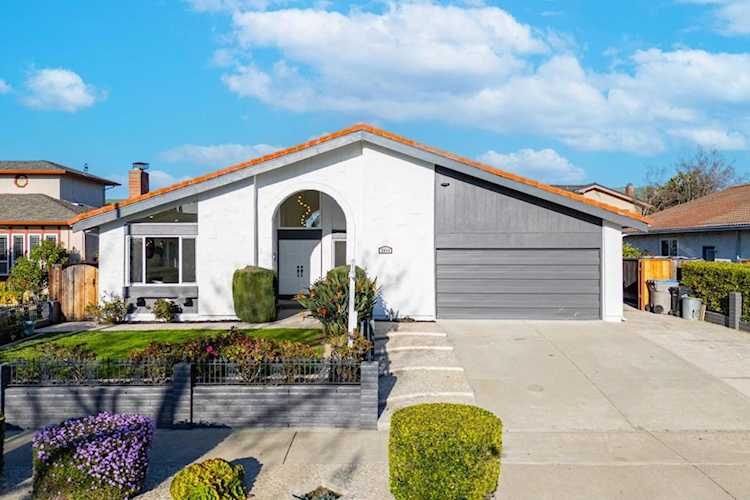 2854 Agua Vista Dr, San Jose, CA 95132