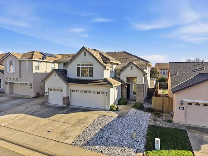 877 Lavastone Drive, Lincoln, CA 95648