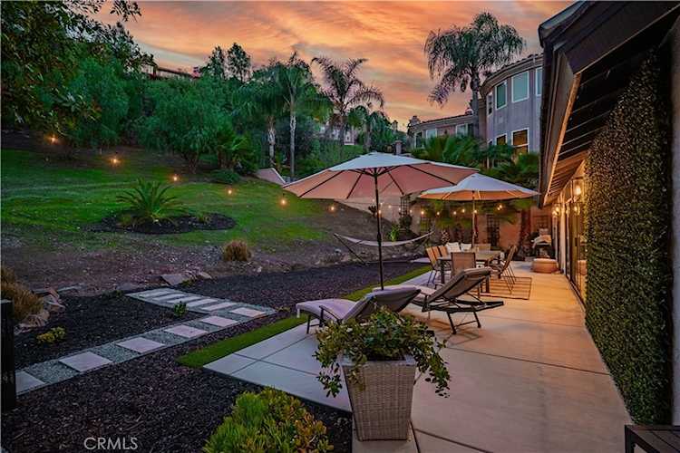 22207 Vacation, Canyon Lake, CA 92587