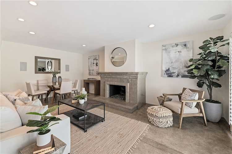 1140 Manhattan Beach #D, Manhattan Beach, CA 90266