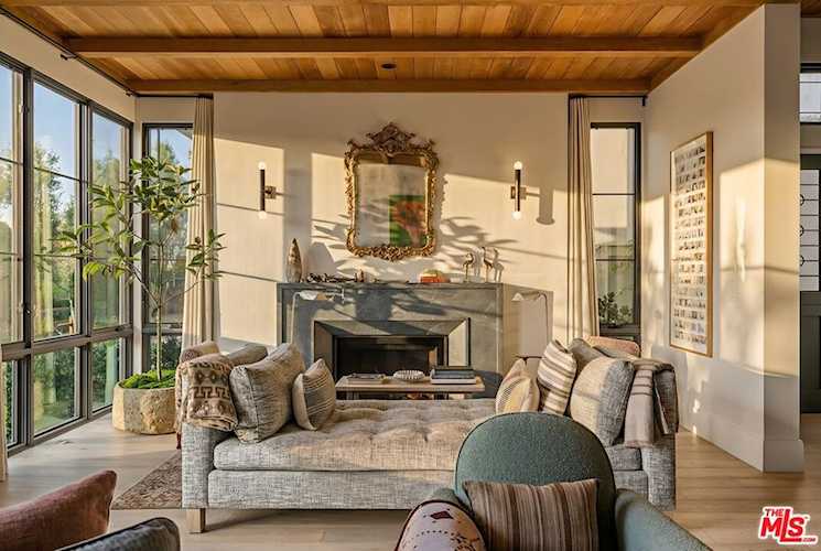 4315 Roma Ct, Marina Del Rey, CA 90292