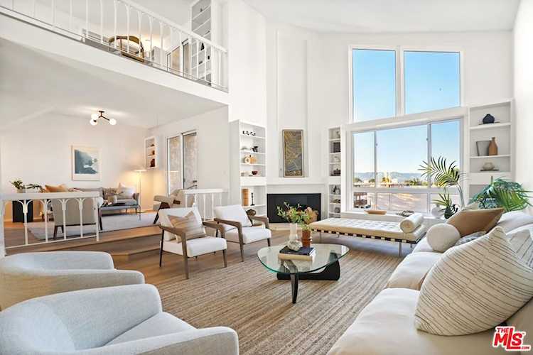 5333 Zelzah Ave #338, Encino, CA 91316