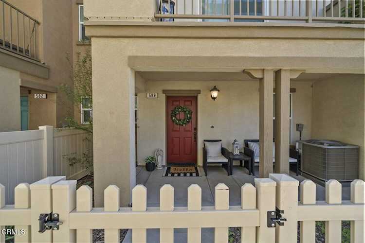 586 Apricot Ln, Fillmore, CA 93015