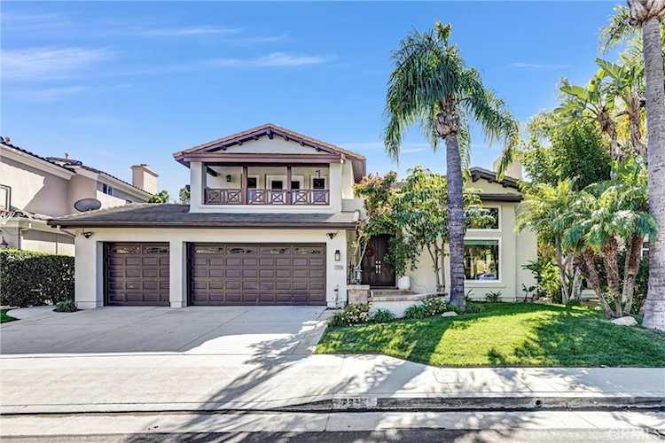 7315 Rutherford Hill, West Hills, CA 91307