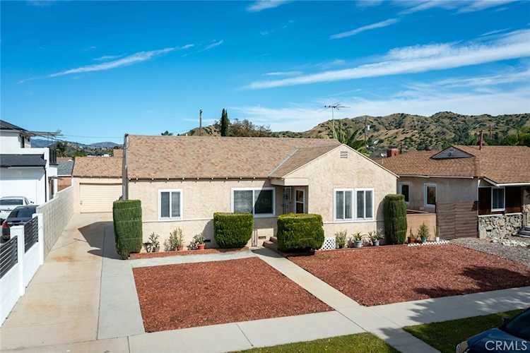10515 Lanark, Sun Valley, CA 91352