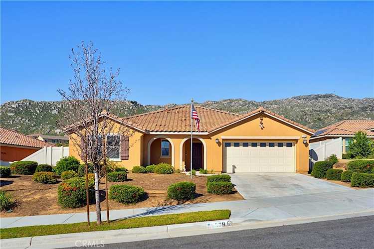 638 Awaal, San Jacinto, CA 92582