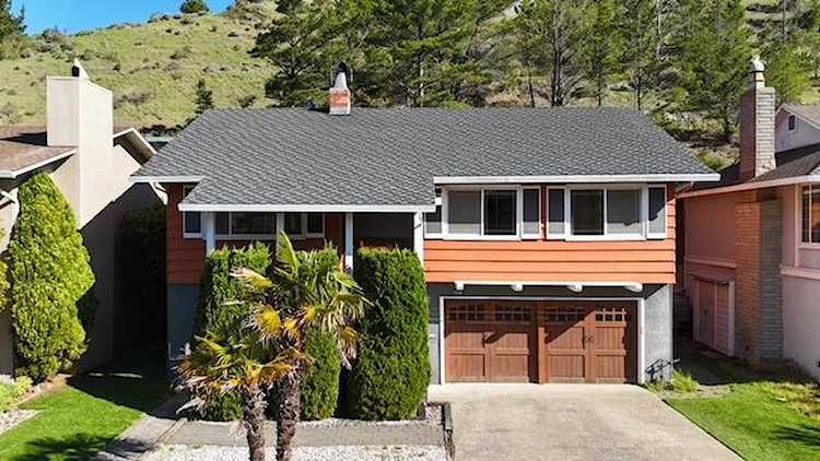 1102 Everglades, Pacifica, CA 94044