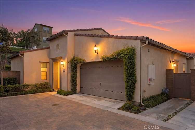 17 Puesto Rd, Rancho Mission Viejo, CA 92694