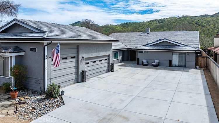 1856 Southfork Place, Paso Robles, CA 93446