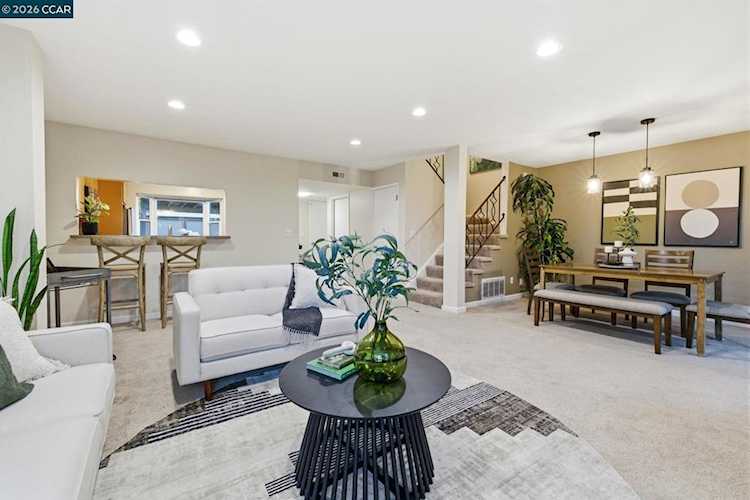1589 Ashwood Dr., Martinez, CA 94553