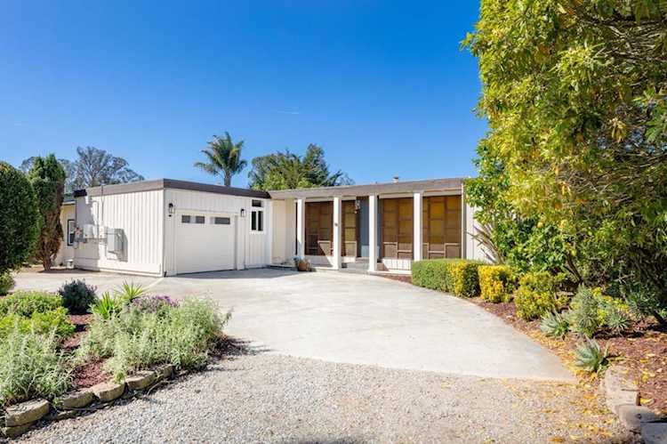 14 Morehouse Dr, Watsonville, CA 95076