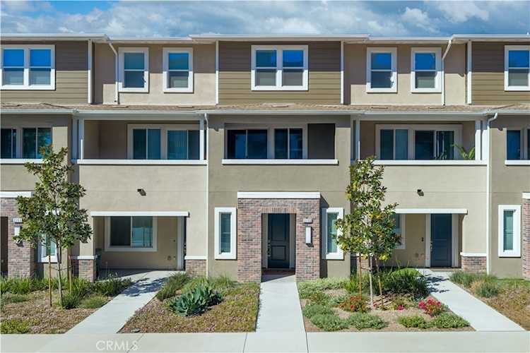 2715 Erebus Ct, Pomona, CA 91767