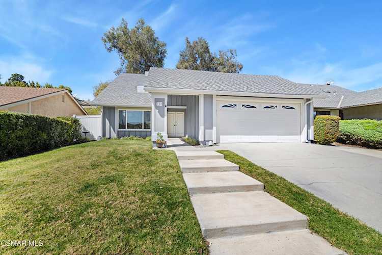 317 N Los Vientos Dr, Newbury Park, CA 91320