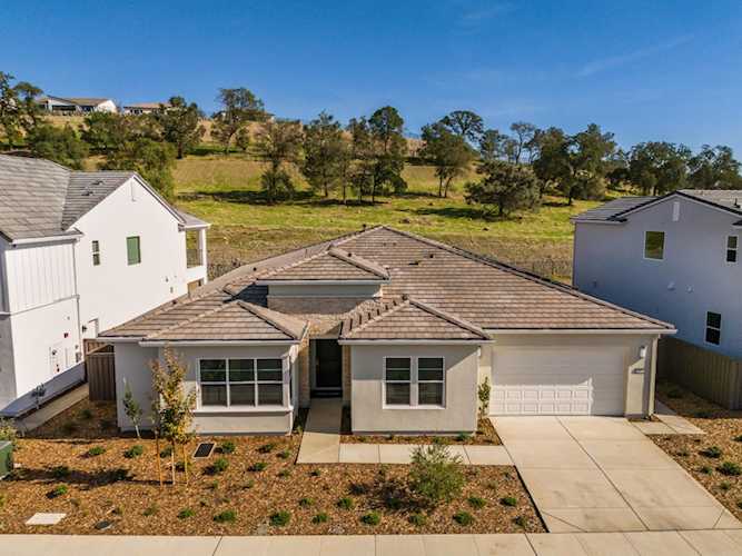 1095 Hillside Court, Bickford Ranch, CA 95648