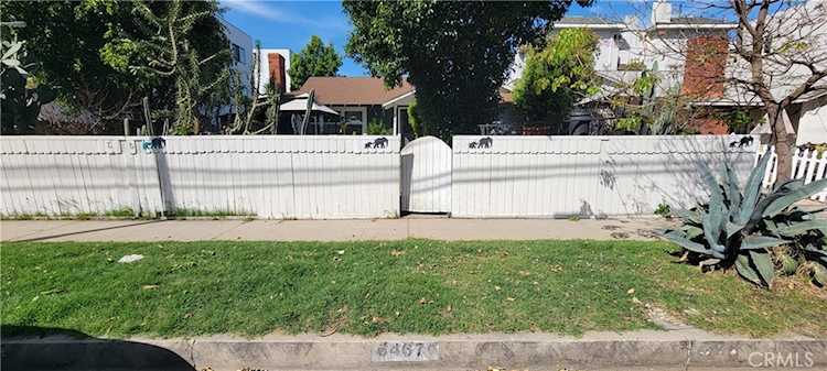 6467 Woodley, Van Nuys, CA 91406