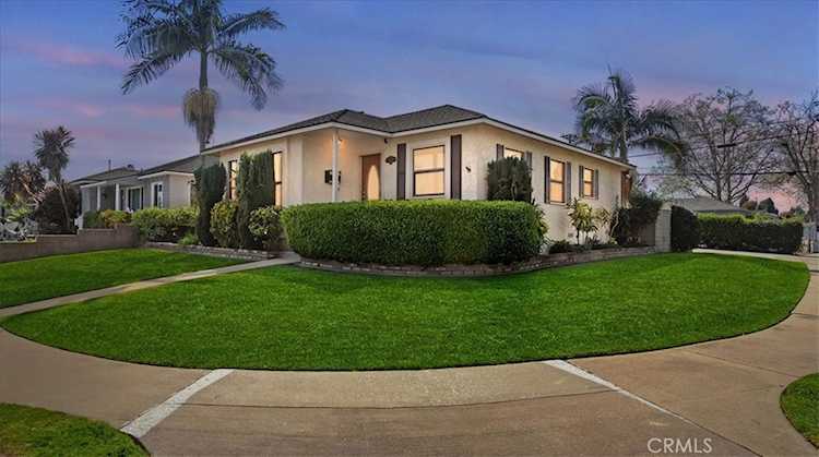 4463 Palo Verde, Lakewood, CA 90713
