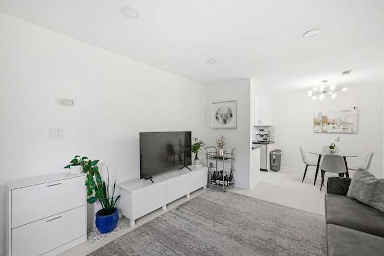 408 Boardwalk Ave #1, San Bruno, CA 94066